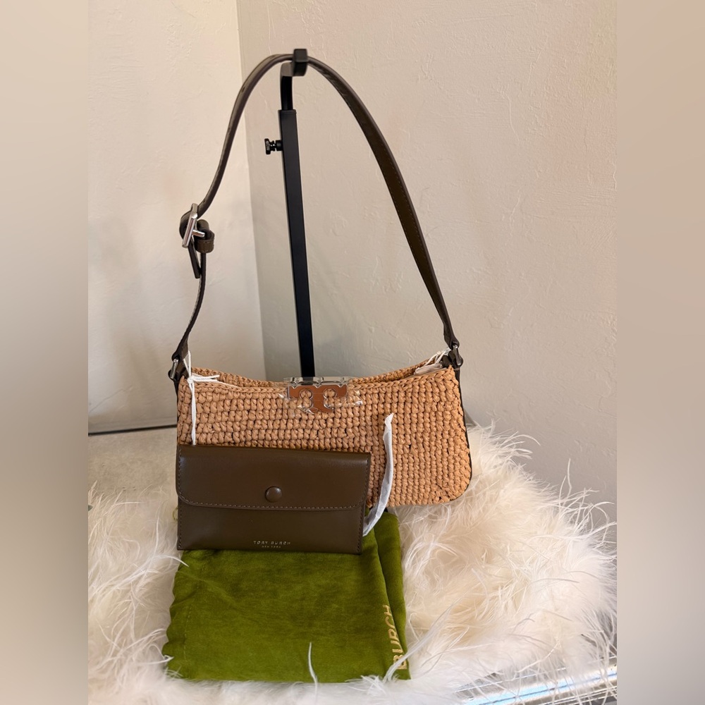 Tory Burch Tan Raffia Shoulder Bag with Dark Brown Strap and Silver Logo - Picture 2 of 6